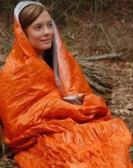 Zasilna zunanja spalna vreča za kampiranje v naravi